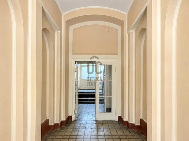 Eladó lakás Budapest V. kerület, Belváros, Október 6. utca 55 nm