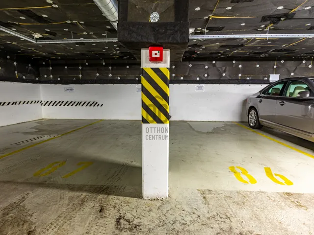 Eladó garázs Budapest XIII. kerület, Angyalföld
