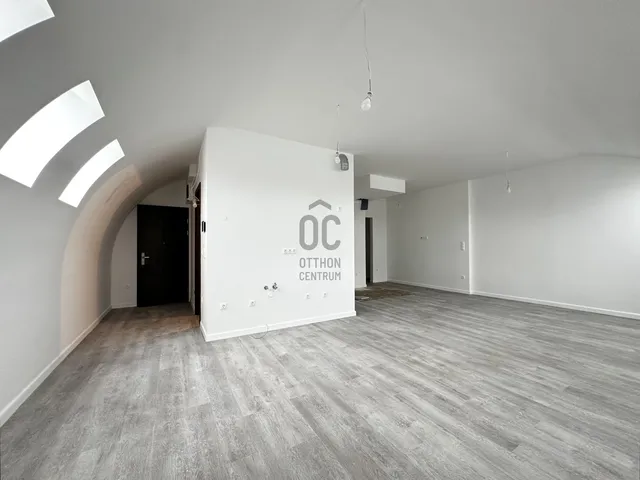 Eladó lakás Budapest VIII. kerület 246 nm