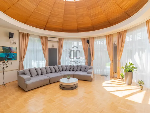 Eladó ház Páty 285 nm