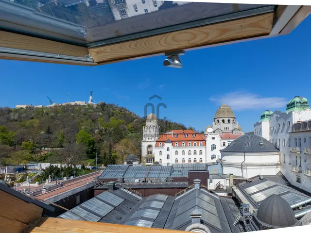 Eladó lakás Budapest XI. kerület, Gellérthegy 267 nm