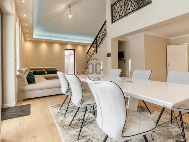 Eladó ház Üllő 164 nm