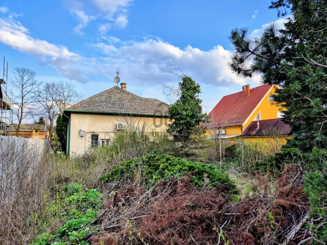 Eladó telek Budapest XV. kerület, Rákospalota 726 nm