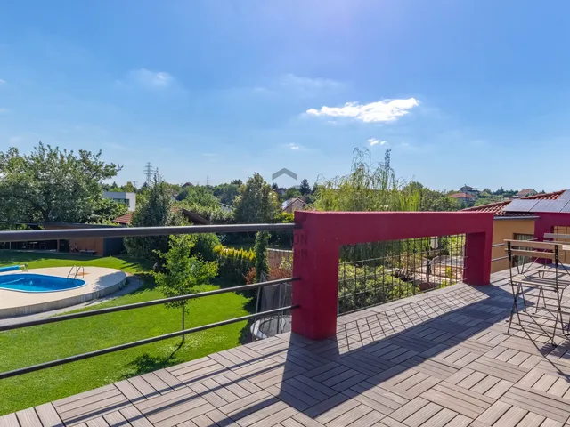 Eladó ház Budapest XXII. kerület 304 nm