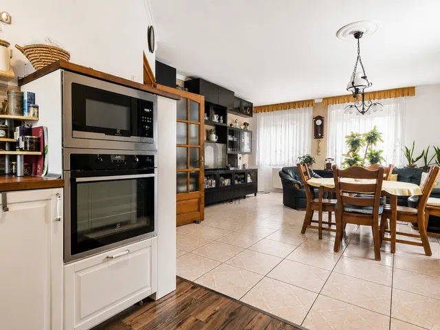 Eladó ház Budapest XI. kerület, Őrmező 140 nm