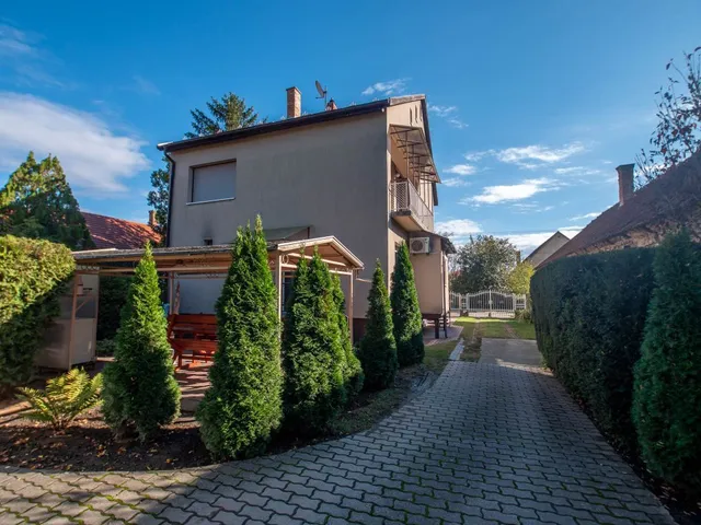 Eladó ház Ráckeresztúr 154 nm