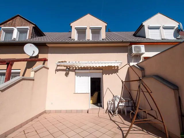 Eladó ház Siófok 84 nm