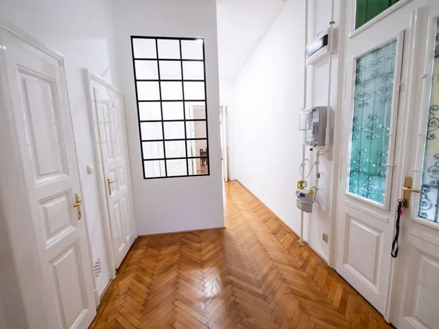 Kiadó lakás Budapest VIII. kerület 109 nm