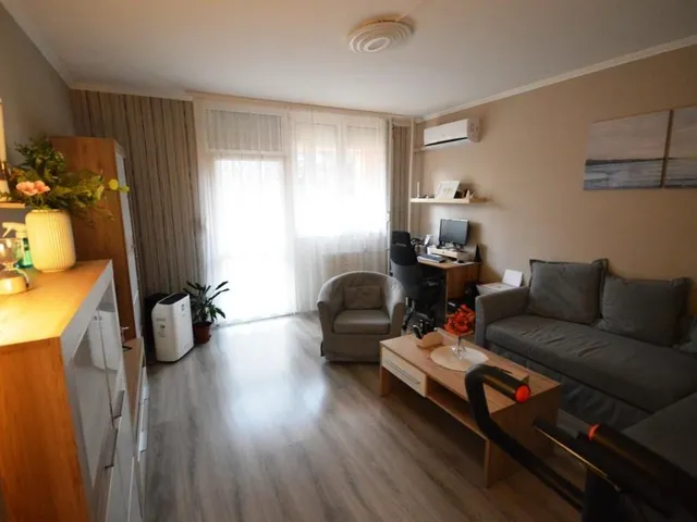 Eladó lakás Százhalombatta 60 nm