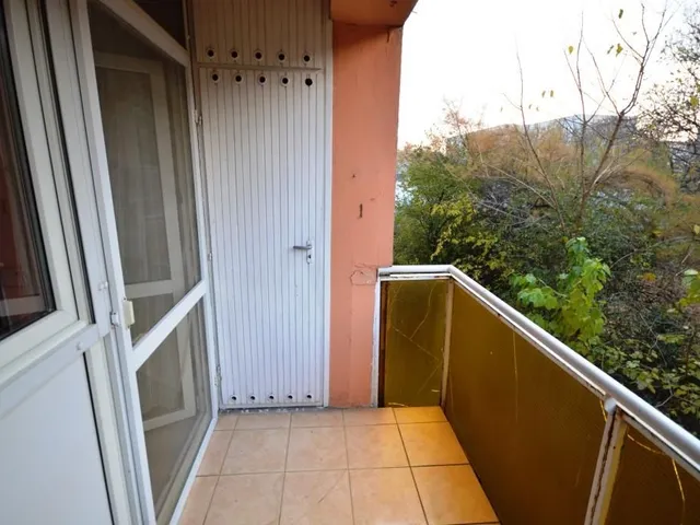 Eladó lakás Százhalombatta, Irinyi János 60 nm