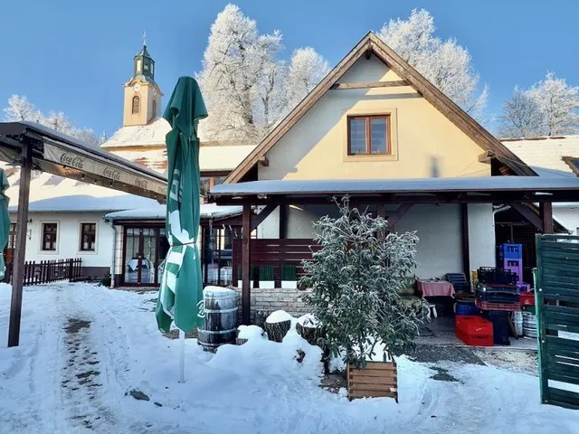 Eladó kereskedelmi és ipari ingatlan Nagykovácsi 337 nm