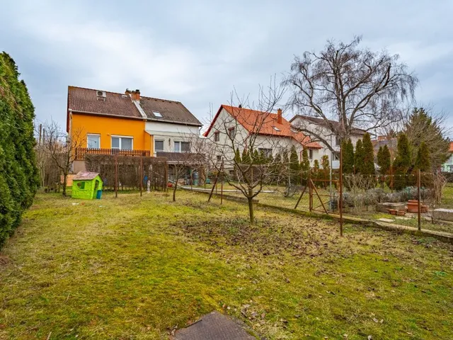 Eladó ház Budapest XVI. kerület 128 nm