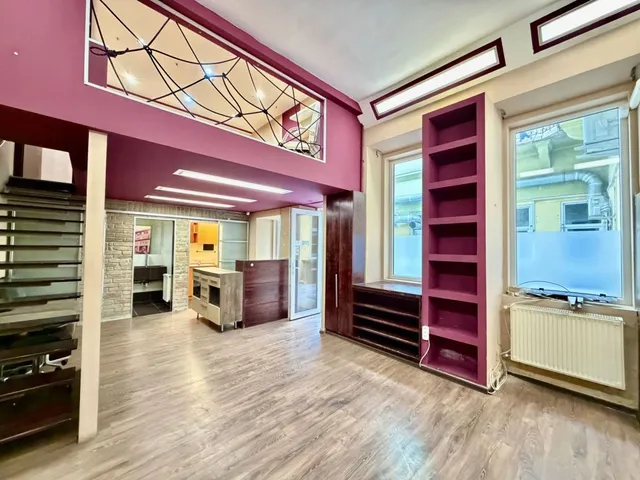 Kiadó kereskedelmi és ipari ingatlan Budapest VI. kerület 63 nm