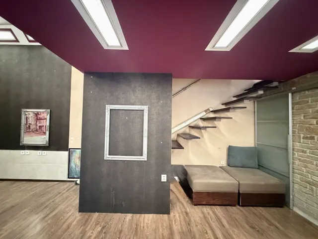 Kiadó kereskedelmi és ipari ingatlan Budapest VI. kerület 63 nm