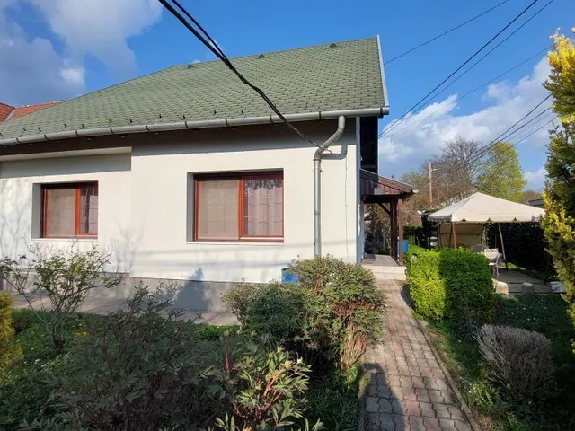 Eladó ház Érd, Sasváros 80 nm