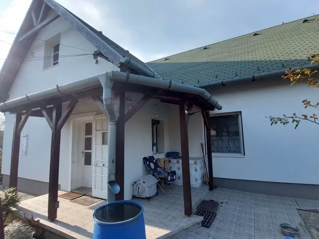 Eladó ház Érd, Sasváros 80 nm