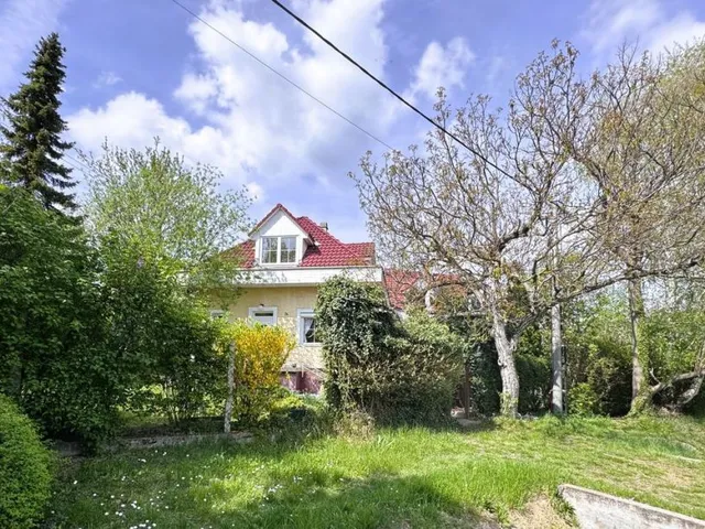 Eladó ház Pomáz 140 nm