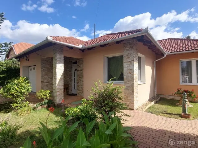 Eladó ház Százhalombatta 161 nm