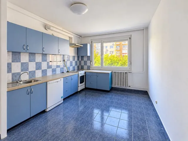 Eladó lakás Budapest XIX. kerület, Csokonai utca 60 nm